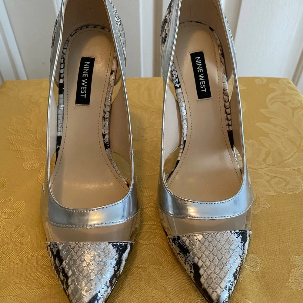 Nine West Silver and Black Snake-Print Pointed Stiletto Pumps